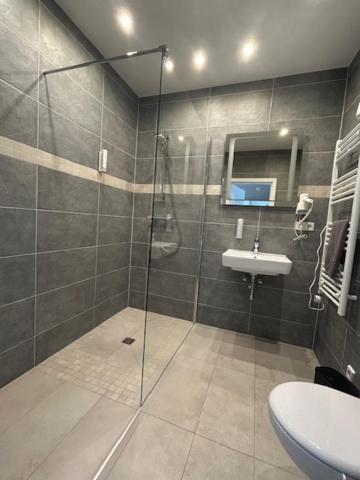 Second Home Hotel Мерзебург Экстерьер фото